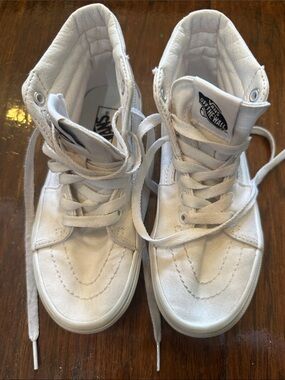 Vans Kids White High-Top Canvas Sneakers